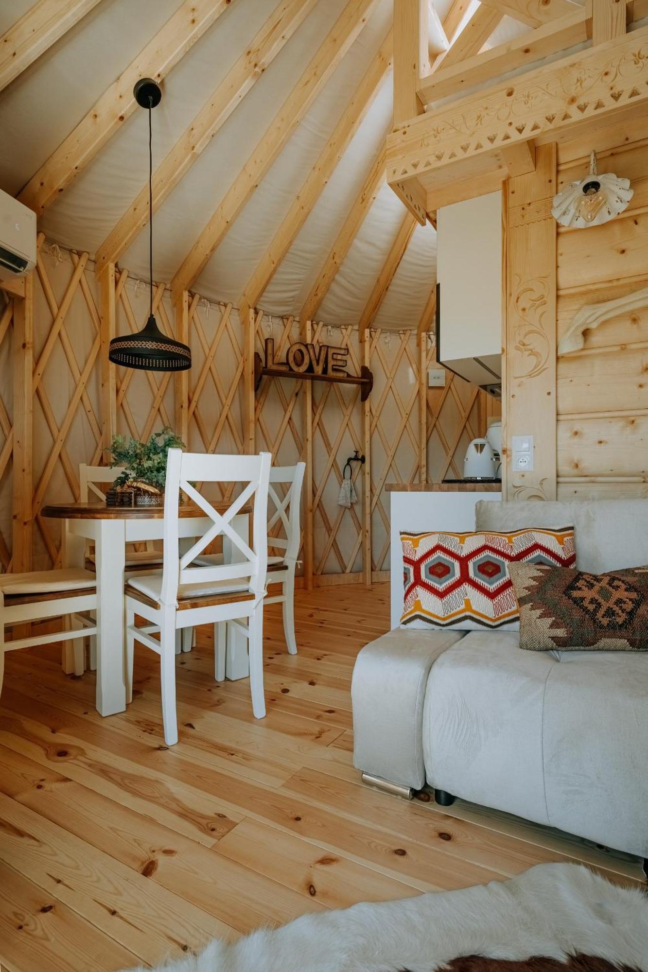 Jurta Na Wypasie - Luksusowy Namiot Z Widokiem Na Gory - Jacuzzi, Sauna, Split Ac, Private, Star View Zakopane Exteriér fotografie