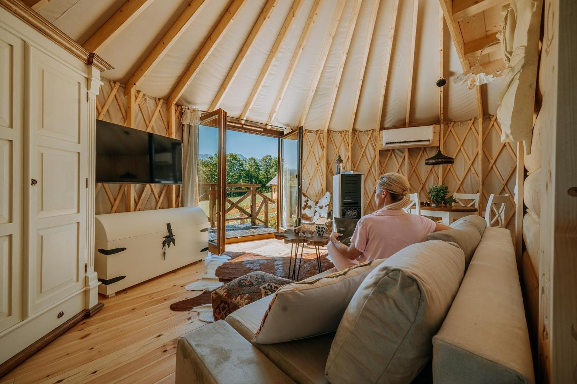 Jurta Na Wypasie - Luksusowy Namiot Z Widokiem Na Gory - Jacuzzi, Sauna, Split Ac, Private, Star View Zakopane Exteriér fotografie