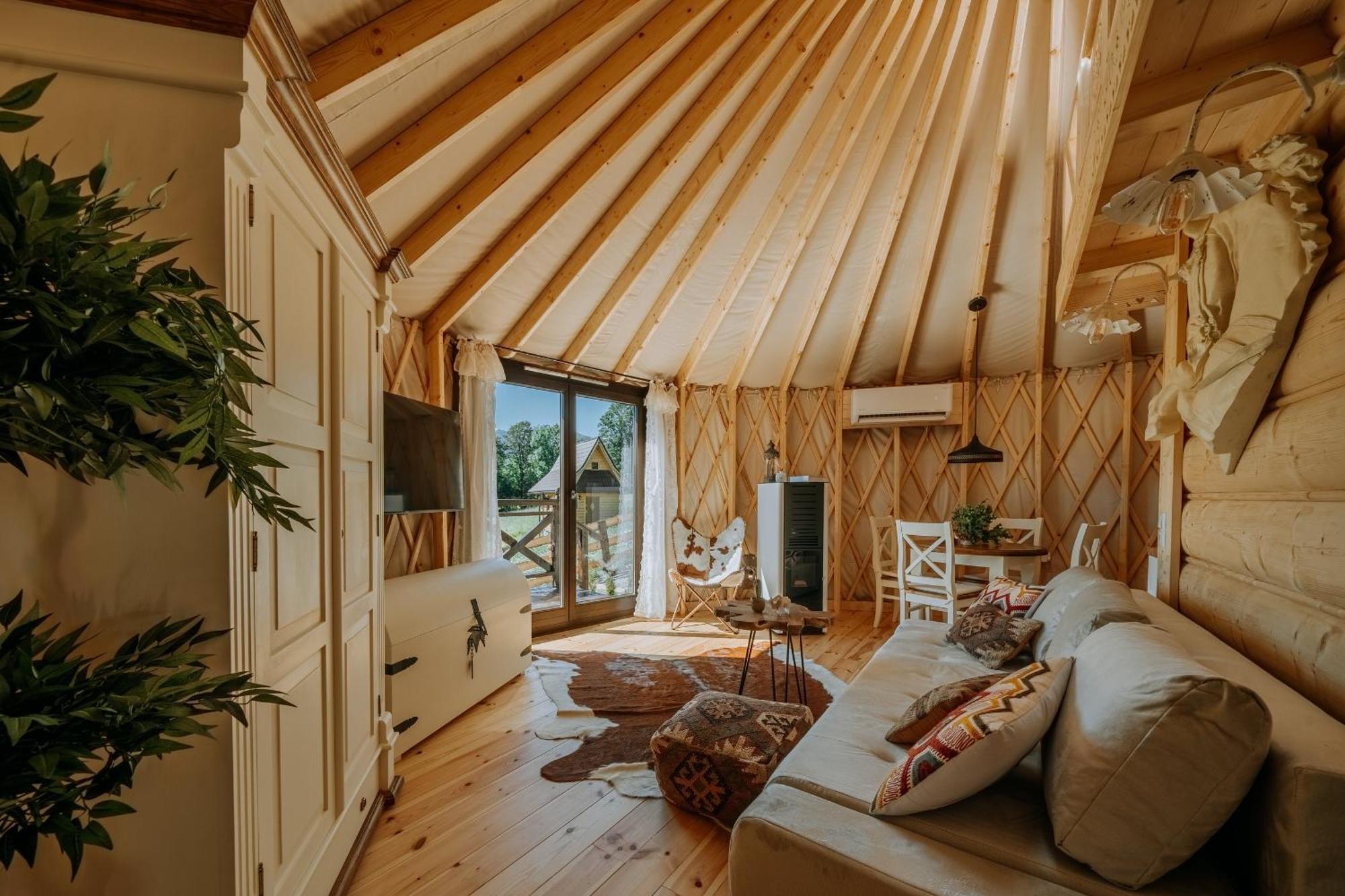 Jurta Na Wypasie - Luksusowy Namiot Z Widokiem Na Gory - Jacuzzi, Sauna, Split Ac, Private, Star View Zakopane Exteriér fotografie