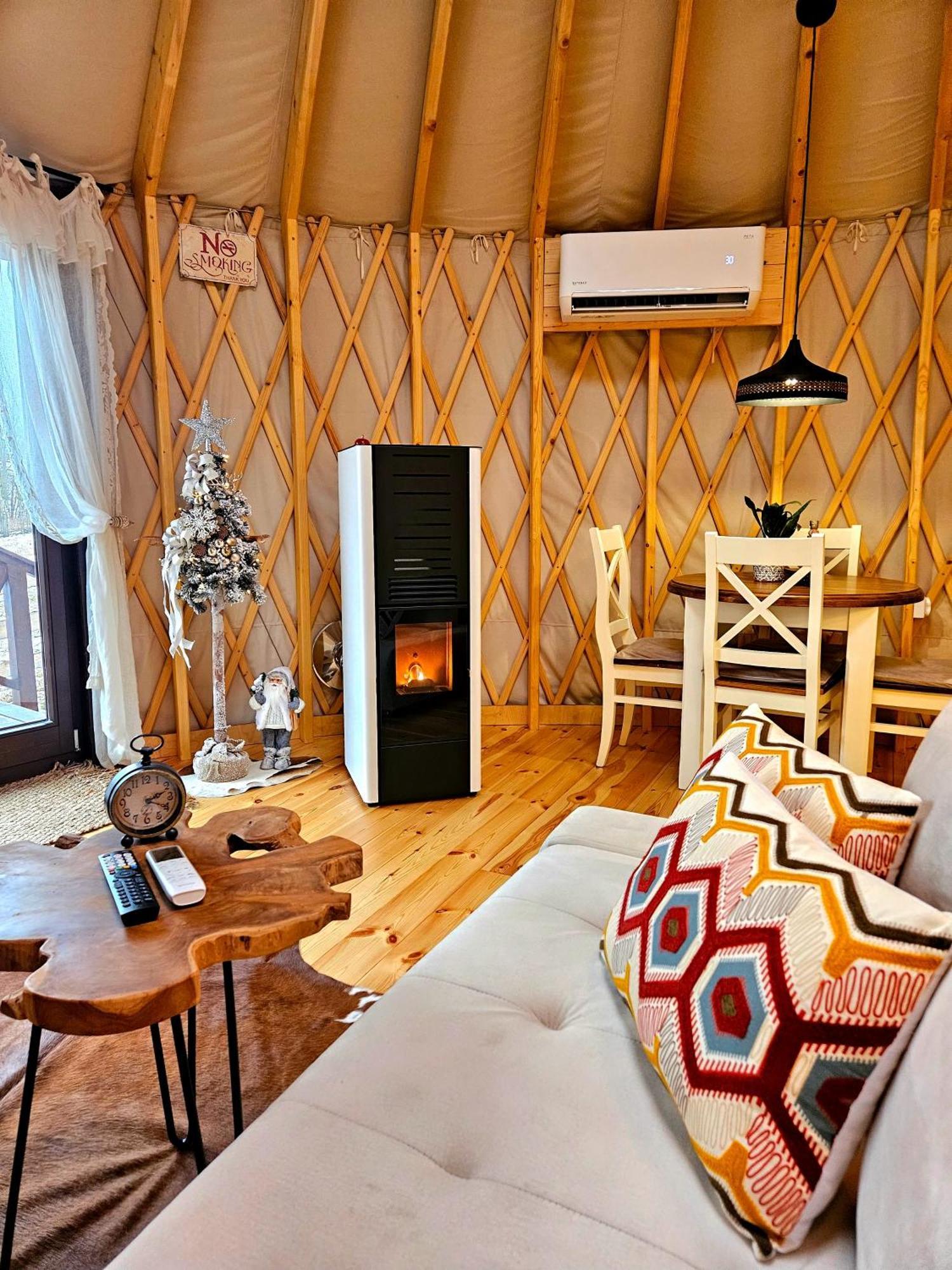 Jurta Na Wypasie - Luksusowy Namiot Z Widokiem Na Gory - Jacuzzi, Sauna, Split Ac, Private, Star View Zakopane Exteriér fotografie